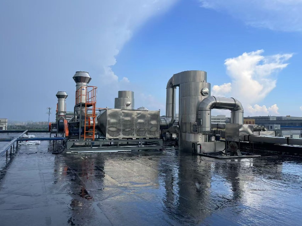 喷漆废气处理系统---水旋除尘器联合二级活性炭吸附器
